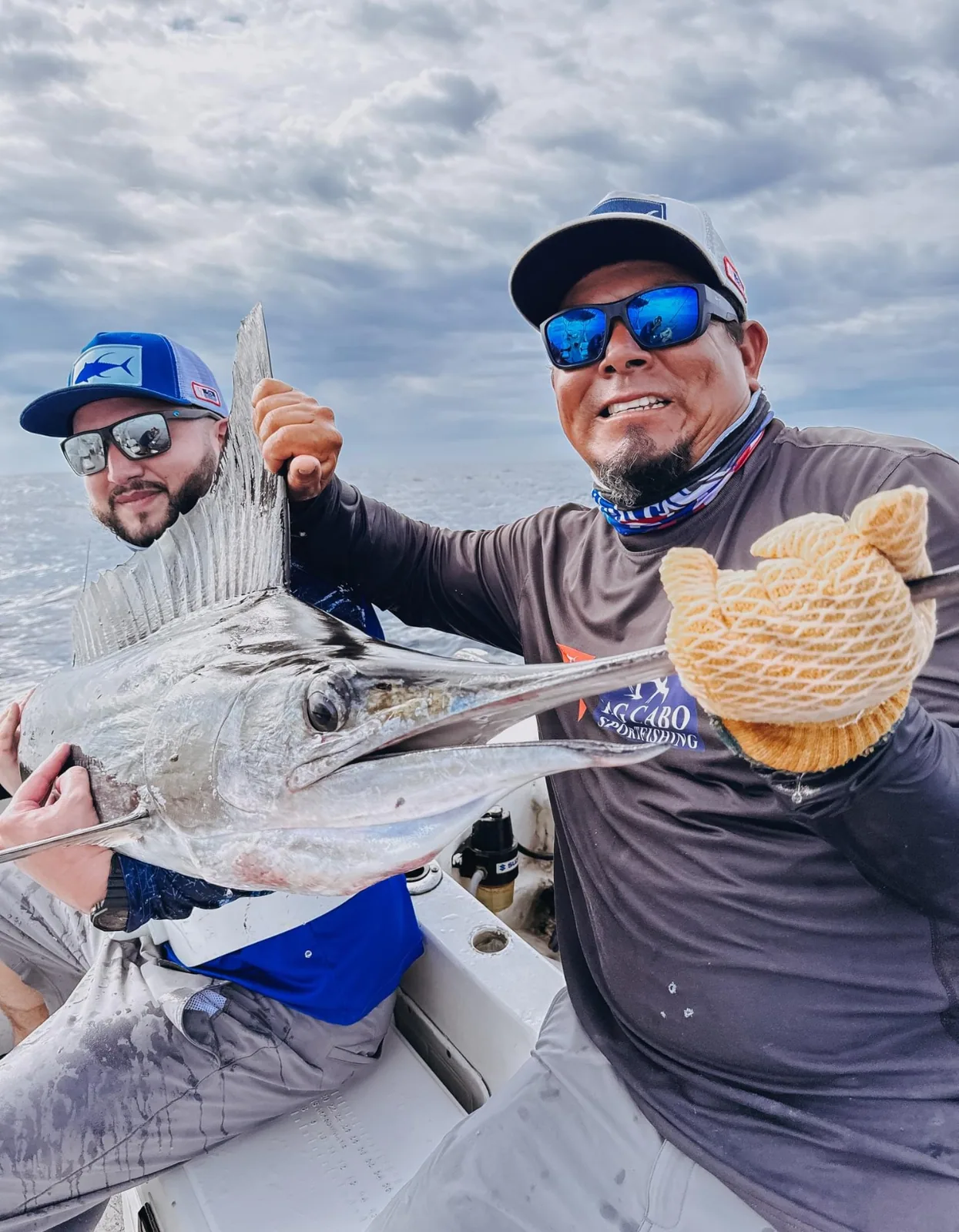 Cabo San Lucas sportfishing photo 165 — catch and crew aboard the Tag Cabo fleet