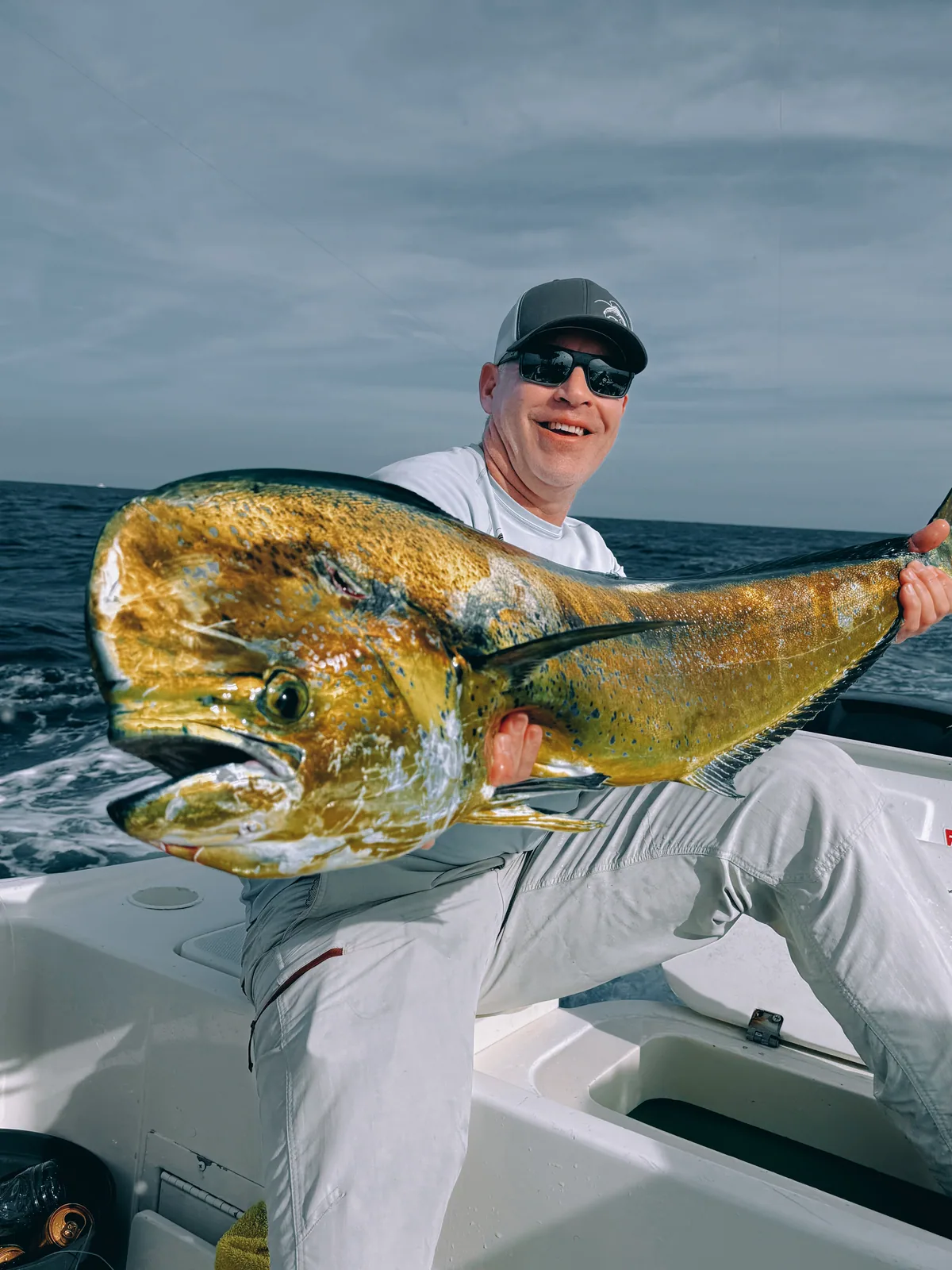 Cabo San Lucas sportfishing photo 171 — catch and crew aboard the Tag Cabo fleet