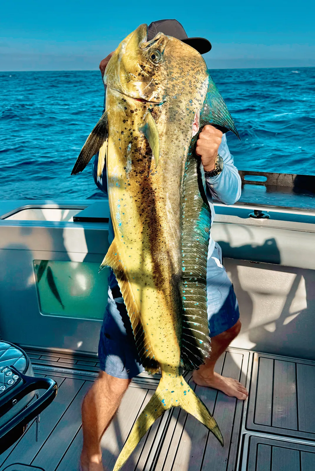 Cabo San Lucas sportfishing photo 113 — catch and crew aboard the Tag Cabo fleet
