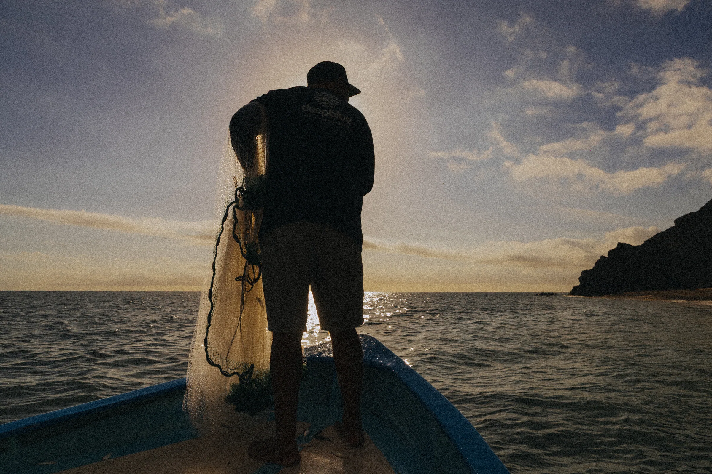 Cabo San Lucas sportfishing photo 023 — catch and crew aboard the Tag Cabo fleet